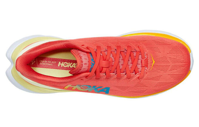 HOKA Mach 4 ‚Hot Coral‘