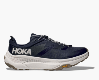 HOKA ONE ONE Stealth/Tech Mafia Three2