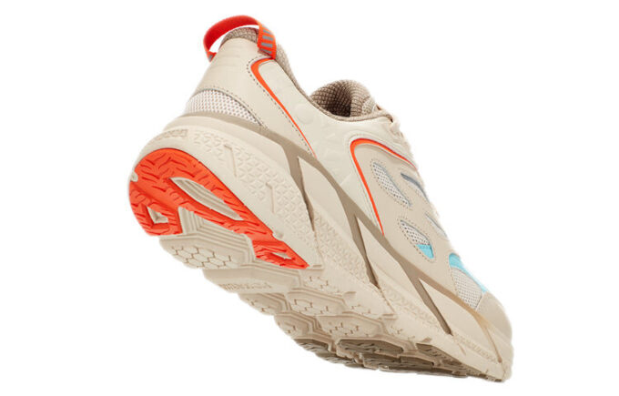 HOKA x Opening Ceremony Clifton ‚Sand‘
