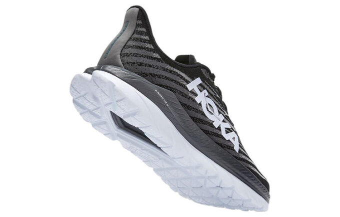 Mach 5 ‚Black Castlerock‘