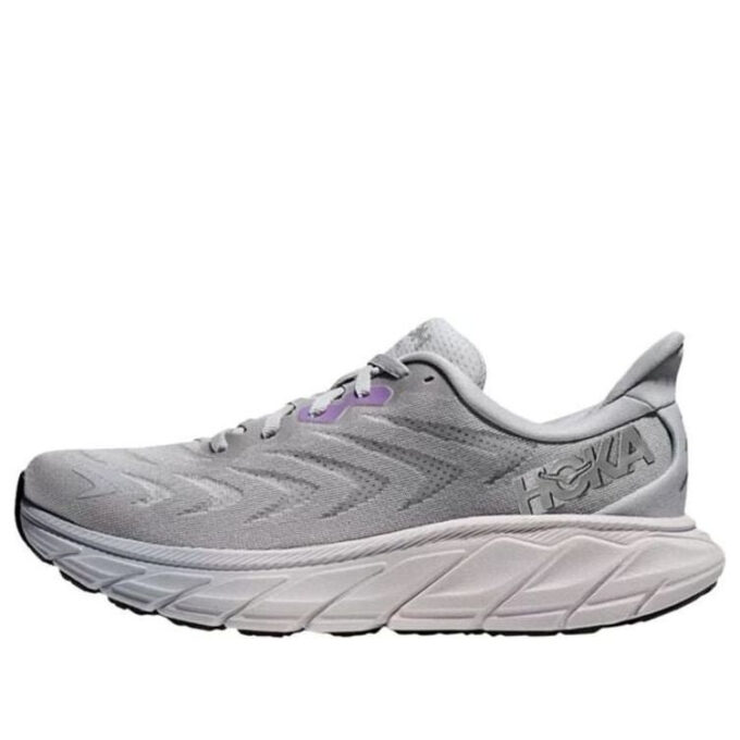 (WMNS) Arahi 6 Straßenlaufschuhe ‚Harbor Mist Silver‘