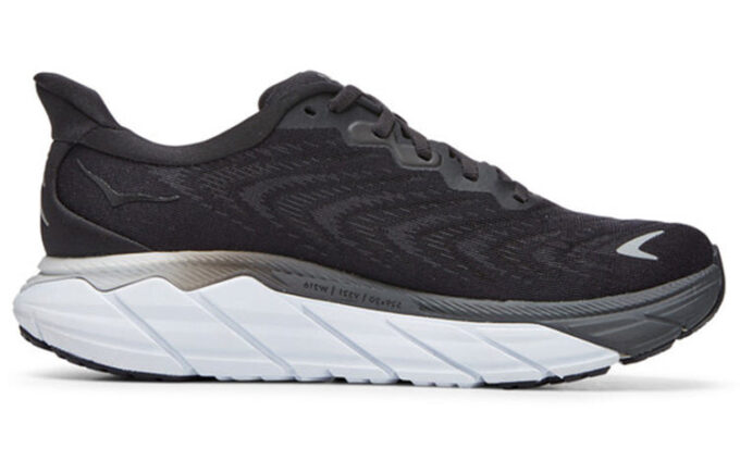 (WMNS) Arahi 6 Wide ‚Schwarz Weiß‘