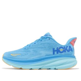 (WMNS) Clifton 9 „Wolkenloser Schwimmtag“