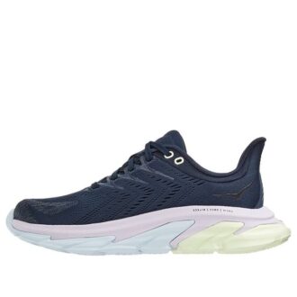 (WMNS) Clifton Edge ‚Outer Space Orchid Hush‘