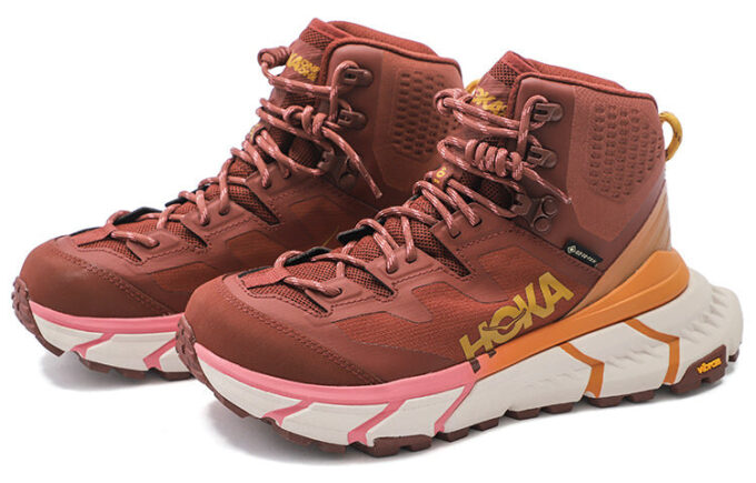 (WMNS) Tennine Hike GTX ‚Cherry Mahogany Strawberry Ice‘